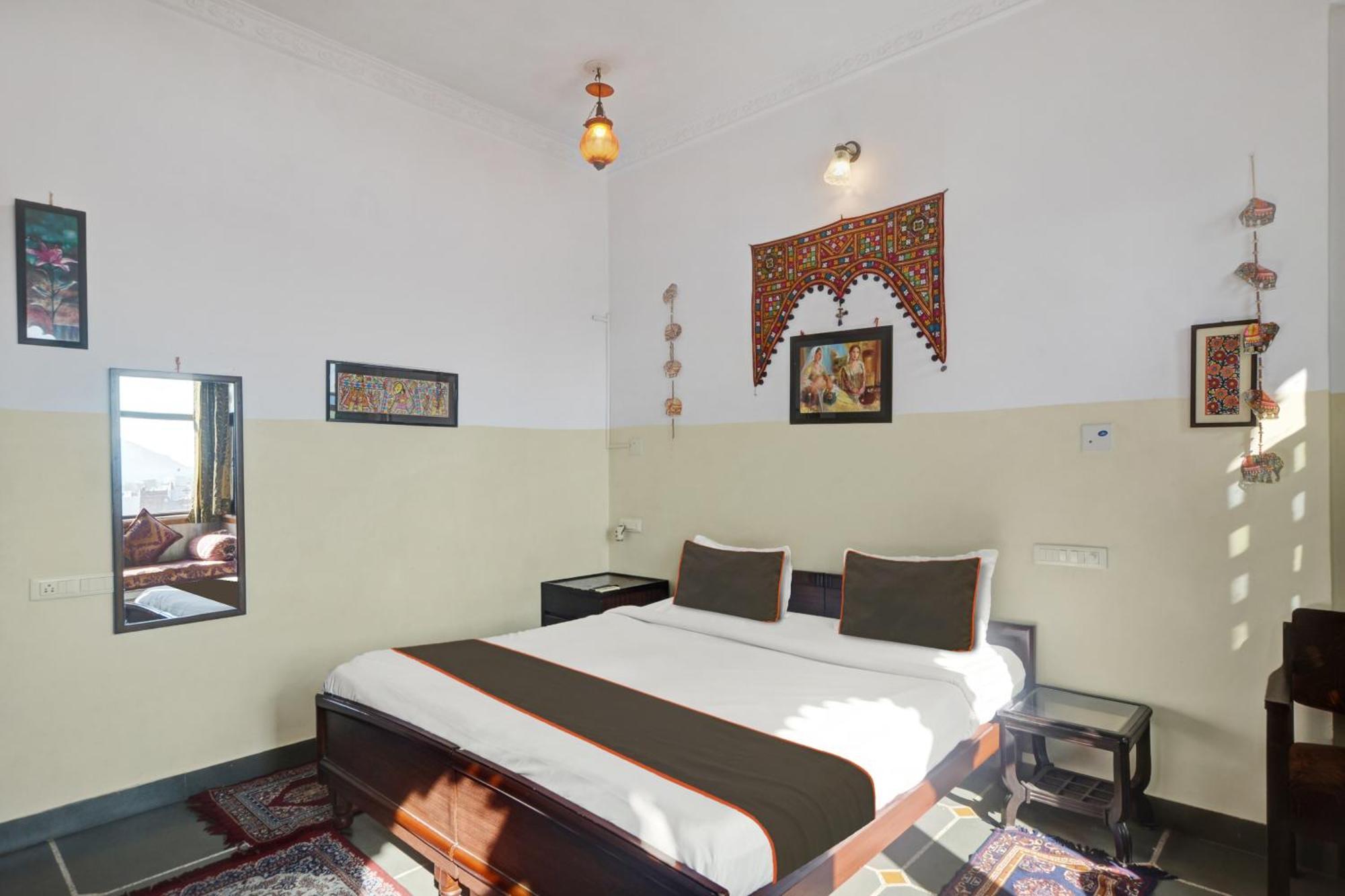 Girnar 4* Udaipur