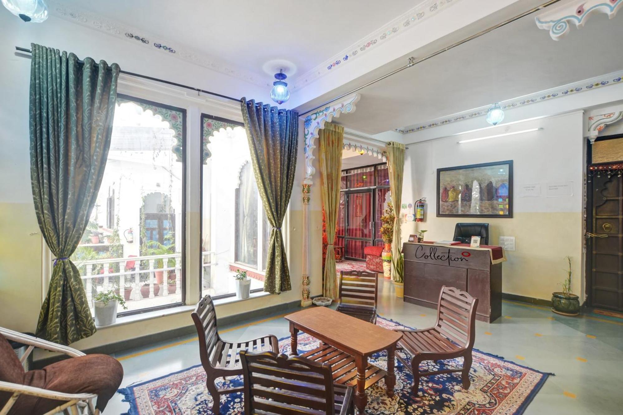 Hotel Girnar