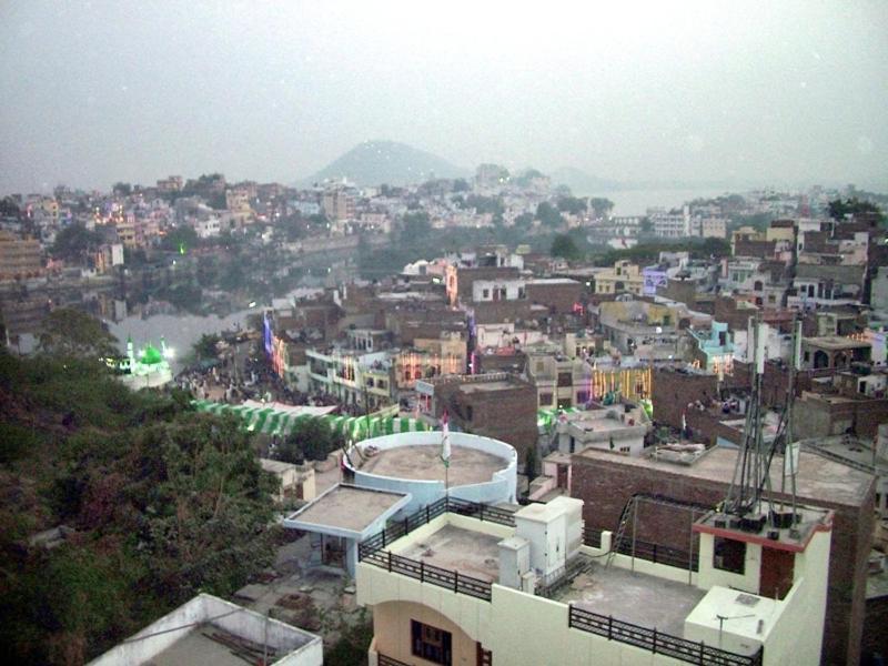 Hotel Girnar Udaipur