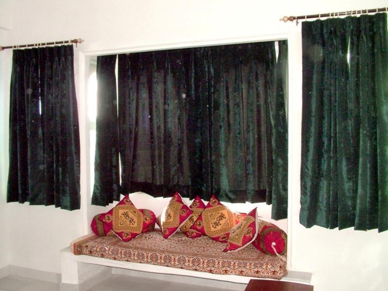 Girnar Hotel Udaipur